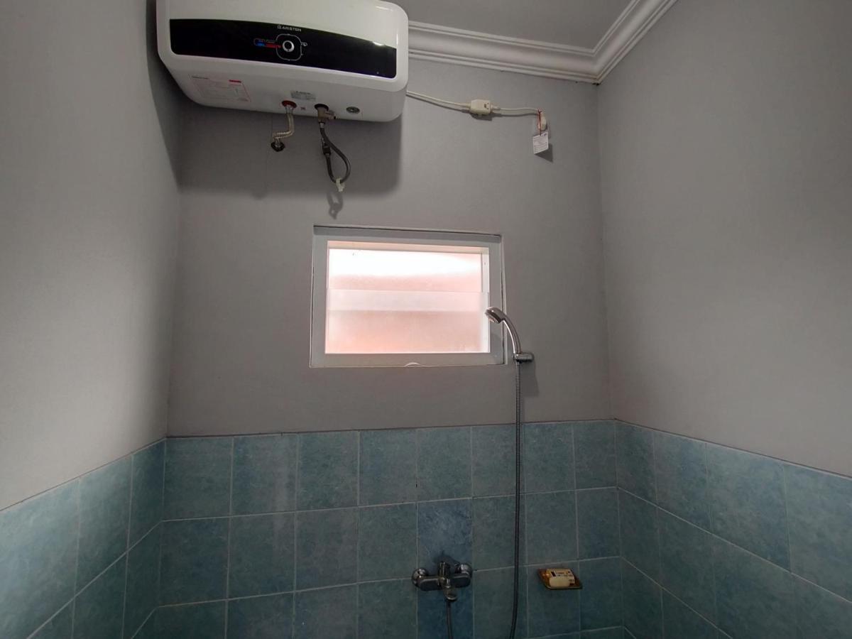 Villa Batu Tua Puncak Mitra Reddoorz โบกอร์ ภายนอก รูปภาพ